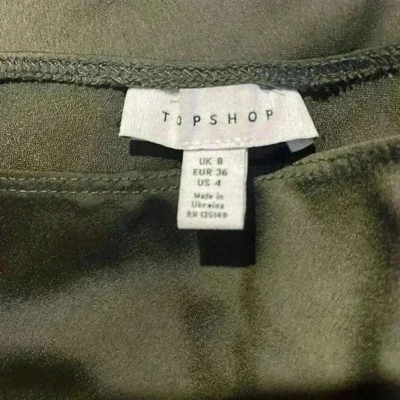 Top Shop silky green mini skirt pull on size 4 small side thigh slit - Picture 6 of 7